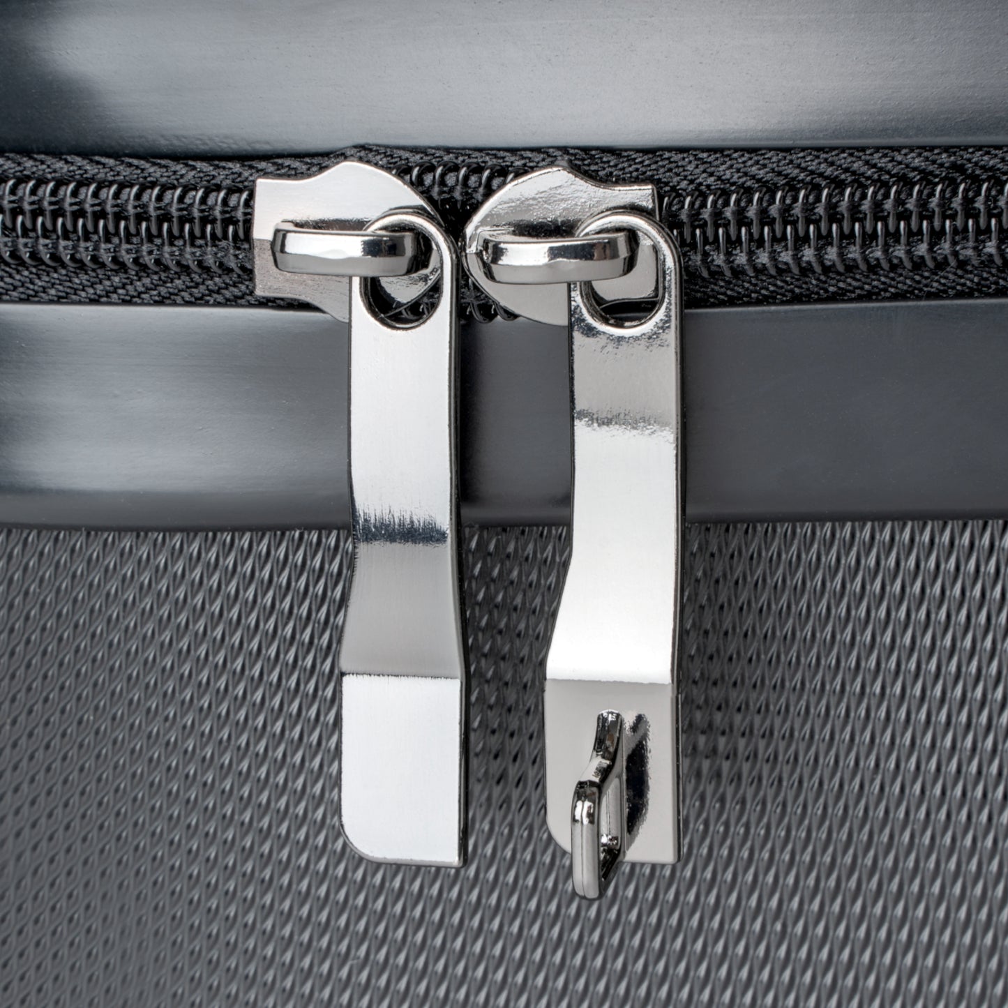 US Inspirational Floral Suitcase - 'Faith: It Does Not Make Things Easy, It Makes Them Possible'