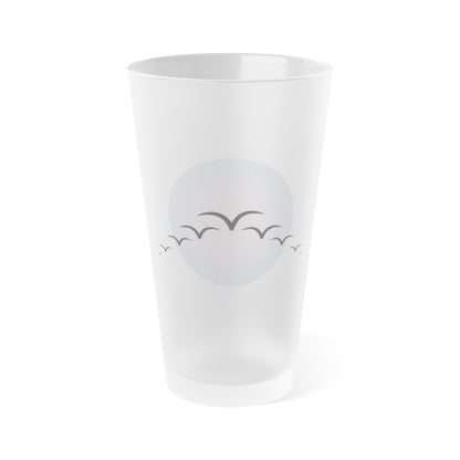 Serene Bird Pint Glass - Perfect for Relaxing Moments