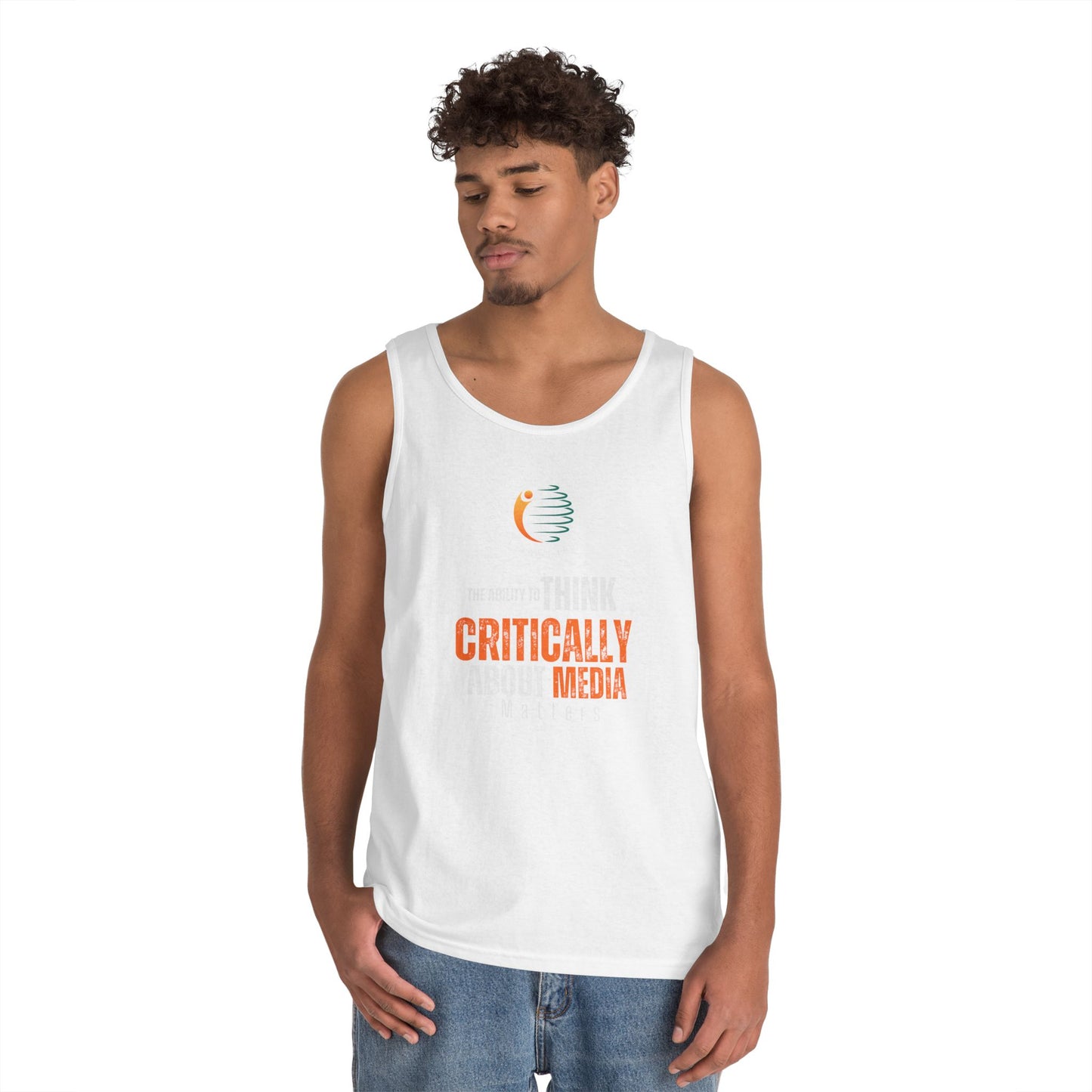 Camiseta unisex de algodón grueso con tirantes inspiradora "Piensa críticamente en los medios"